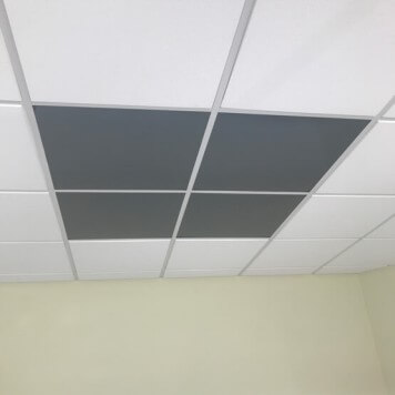  Dalle  faux plafond  600 X 600 grise  5 mm brillante lavable 