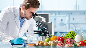 Contrôle des aliments en laboratoire 