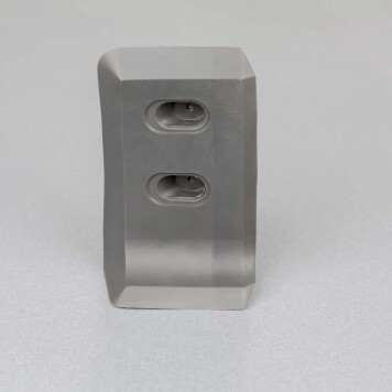 embout-gauche-pour-plinthe-grise-anthracite-sans_bouchon-vue-de-face