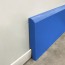 Plinthe de protection murale Polyéthylène bleue pour U de sol sur mesure