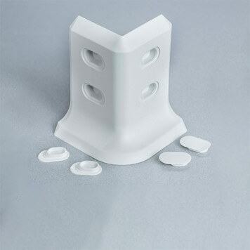 Angle externe gris-blanc pour plinthe PVC à lèvres souples