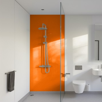 Panneau mural décoratif brillant jaune Altro Whiterock Orange Juicy Lucy pour salle de bain
