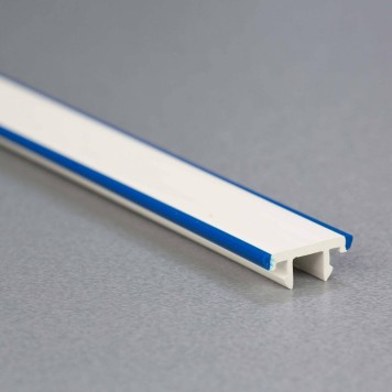 cache-vis-bleu-pour-parechoc-PVC