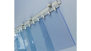 Les dimensions, largeurs et epaisseurs et geometrie des lanieres souples PVC