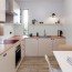Réalisation crédence cuisine avec Panneau mural décoratif intérieur PVC Satiné Beige Gris "Silk" Altro Whiterock Satins