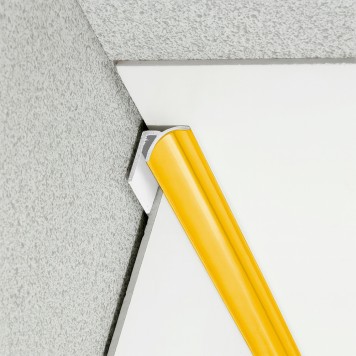 Congé d'angle interne jaune taxi cab pour plaques PVC épaisseur 2-3 mm en situation