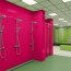 Panneau mural décoratif brillant jaune Altro Whiterock Rose Shocking Pink pour salle de bain 2