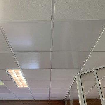 Dalle faux plafond PVC 595x595mm 10mm
