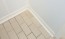 Plinthes en PVC blanc rénovation cuisine