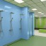Panneau mural décoratif brillant jaune Altro Whiterock Bleu Doux Slip Stream pour salle de bain 2