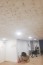 faux plafond dans un hôtel avec dalles ombelle dune