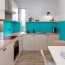 Réalisation hall d'accueil avec Panneau mural décoratif intérieur PVC Satiné Bleu Jade "Vibrance" Altro Whiterock Satins