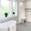 Réalisation parois de douche avec Panneau mural décoratif intérieur PVC Satiné Beige Clair "Linen" Altro Whiterock Satins