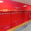 plaques PVC rouges 3 mm rénovation de vestiaire