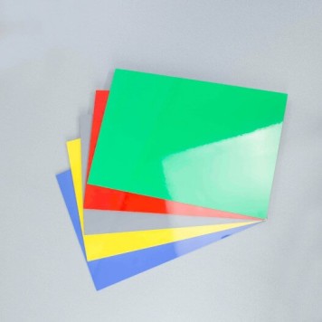 Plaque PVC couleurs 3 mm rigide et brillante 