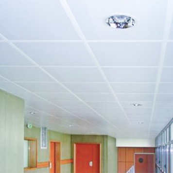 Faux plafond constitué de dalles 600 x 600 métallique colori blanc