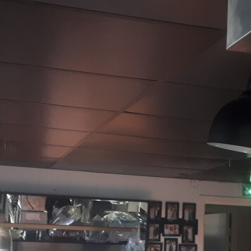 Dalle faux plafond 1200 x 600 noire 5 mm mate lavable