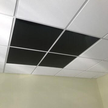 Dalle de faux plafond noire en situation (799)